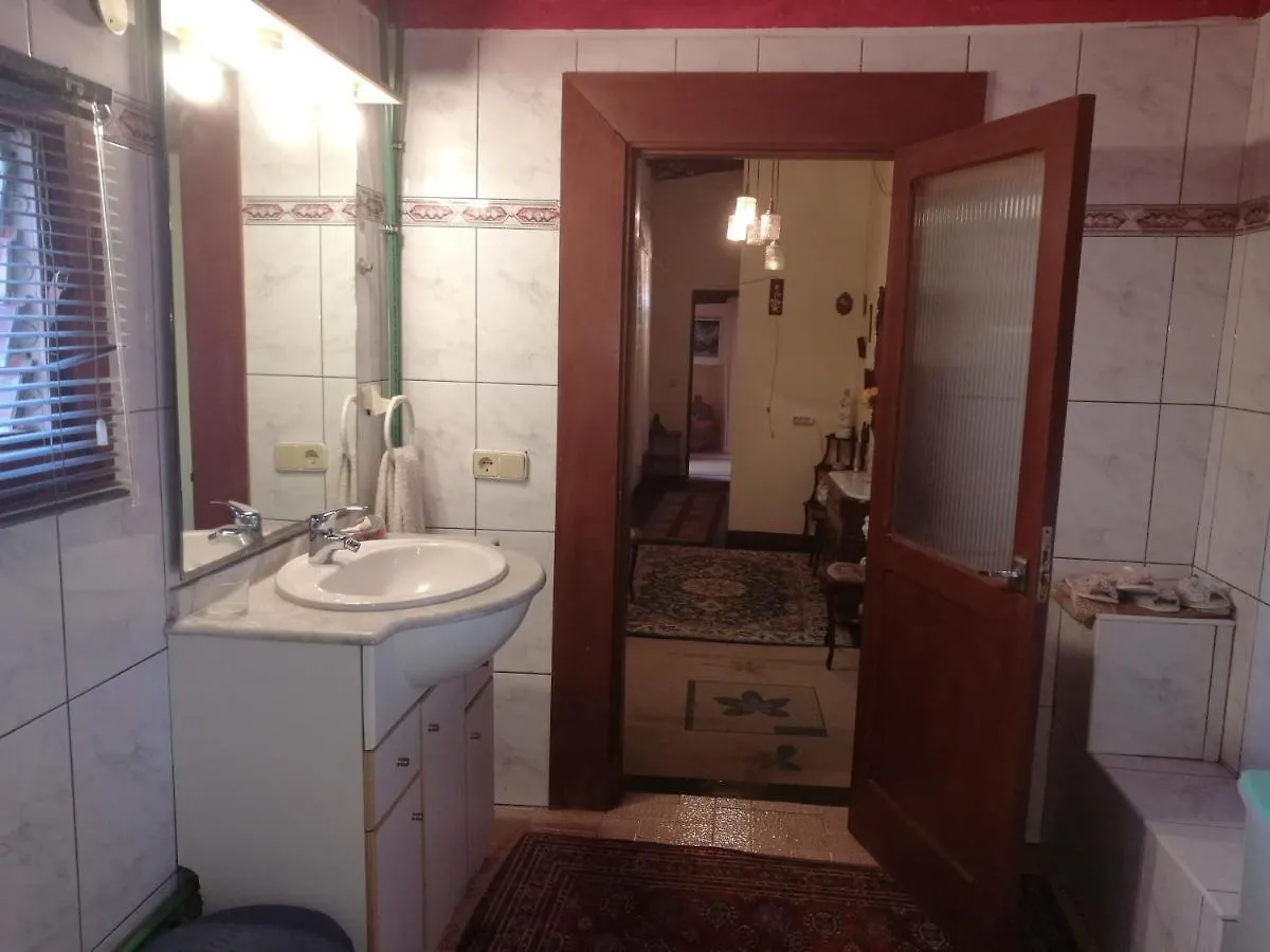 Residencia Los Conejos - Bike & Motorbike Las Palmas de Gran Canaria Homestay